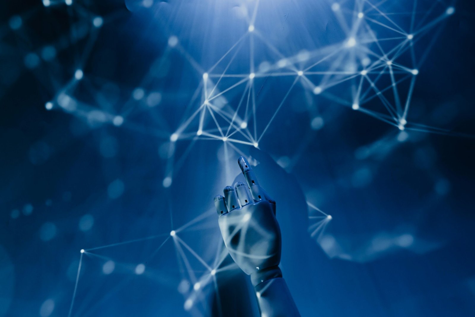 What’s the difference between machine learning and AI - featured image